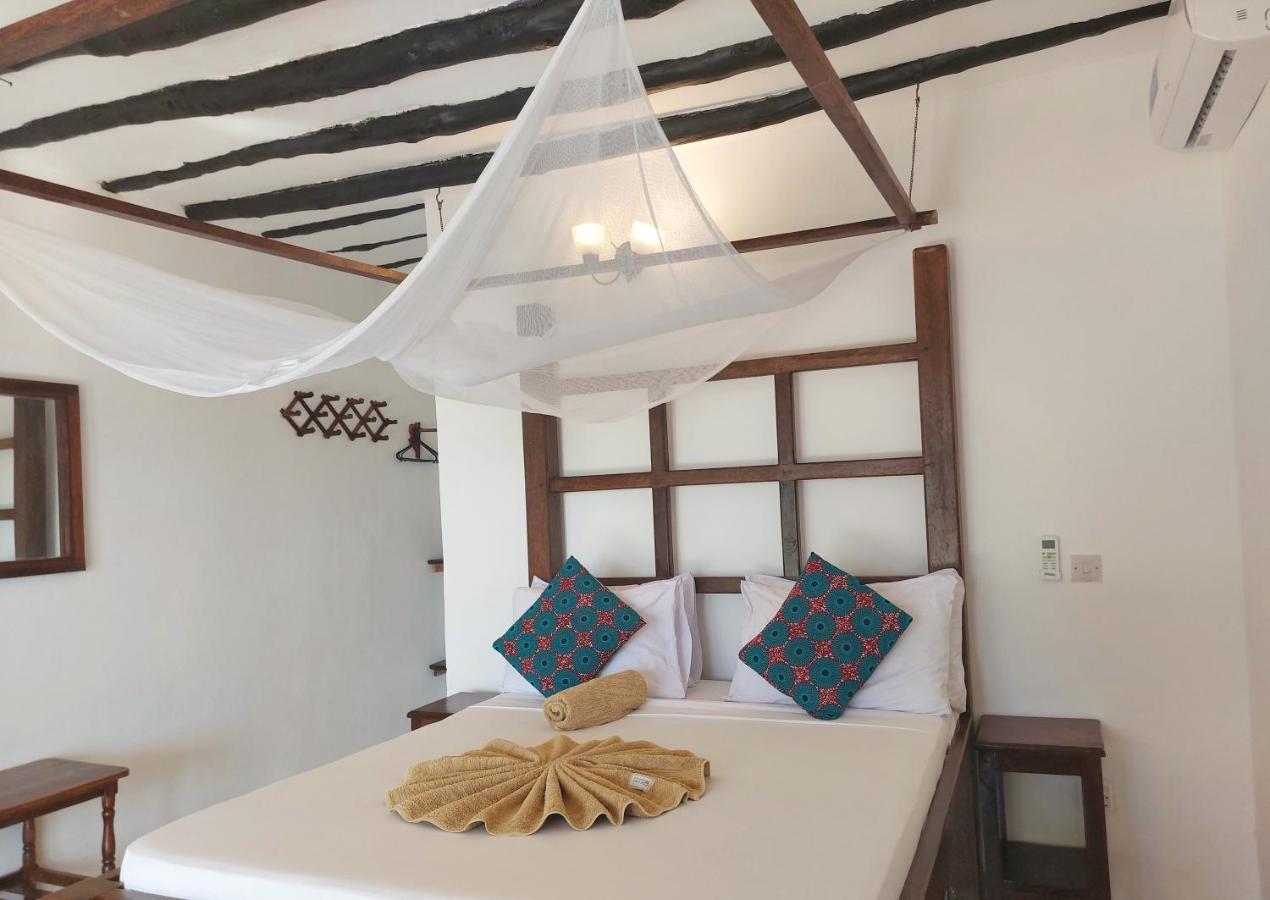 Jaribu Beach Hotel Paje Bagian luar foto