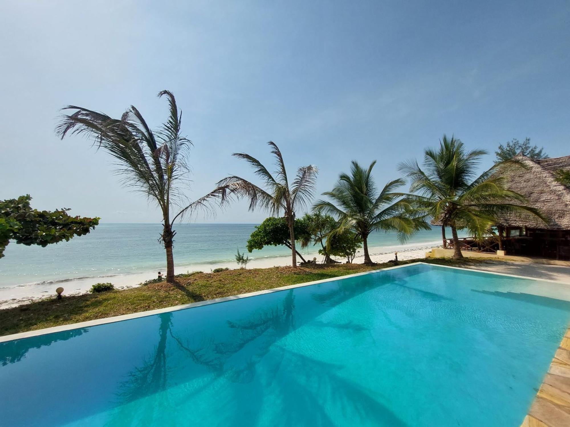 Jaribu Beach Hotel Paje Bagian luar foto
