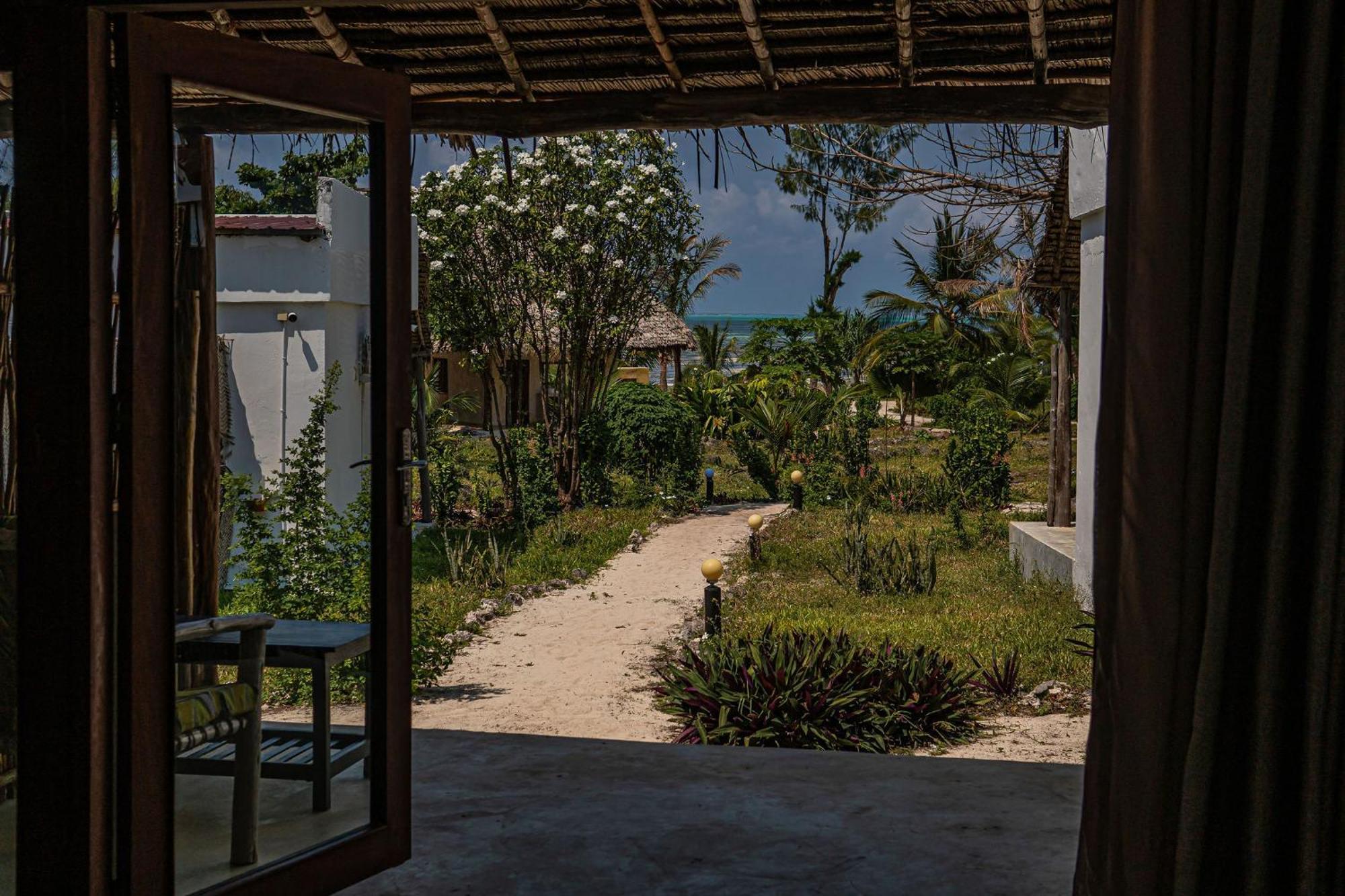 Jaribu Beach Hotel Paje Ruang foto