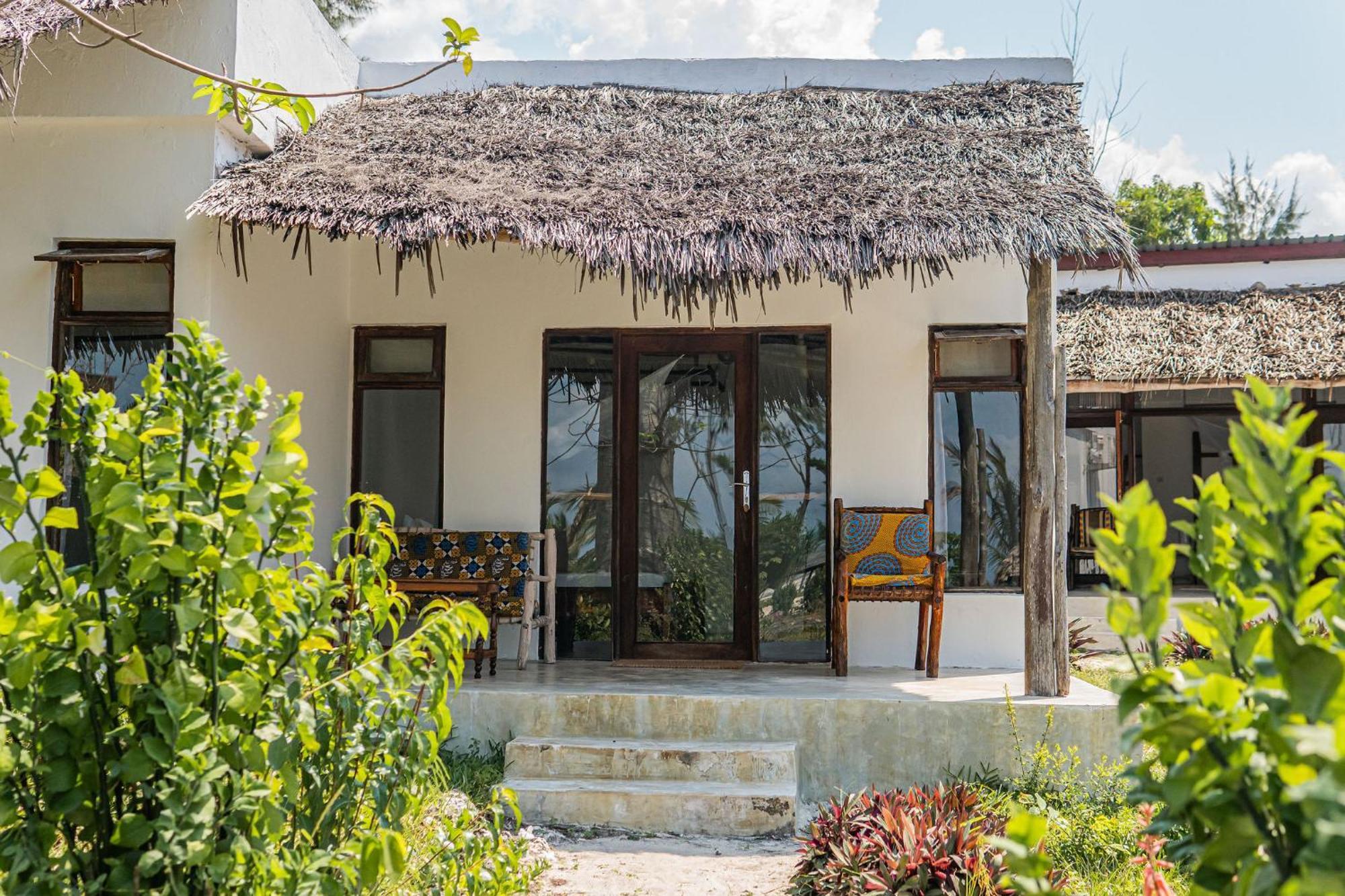 Jaribu Beach Hotel Paje Bagian luar foto
